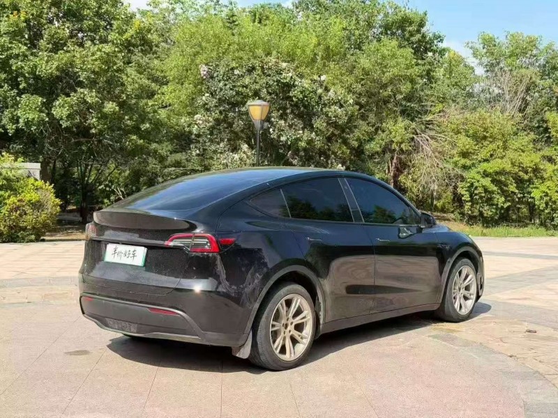 东营22年特斯拉MODEL Y8