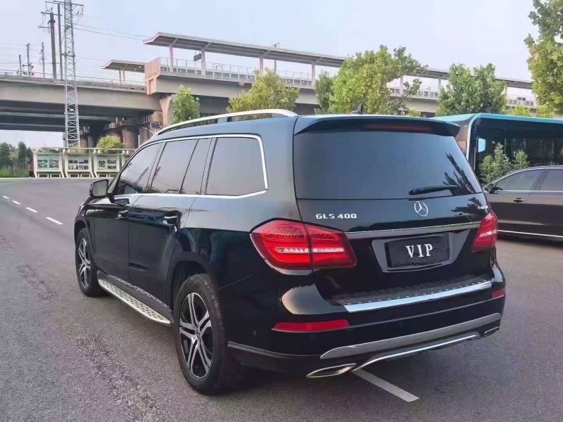天津16年奔驰GLS7