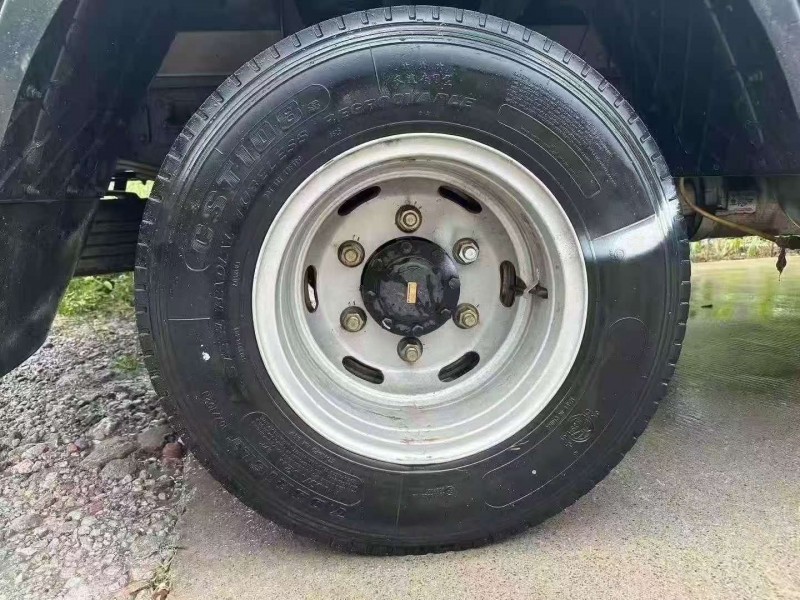 煙臺25年濰柴汽車U704