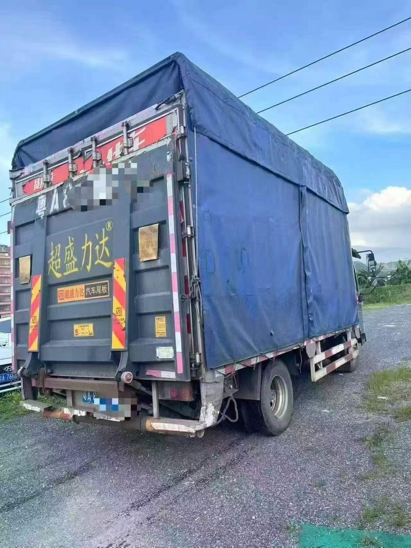廣州24年卡車系列重汽豪沃7