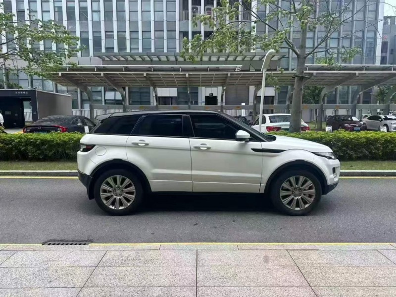 广州16年路虎极光4