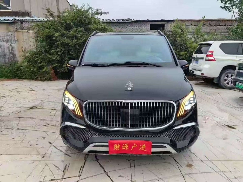 烟台22年奔驰威霆1