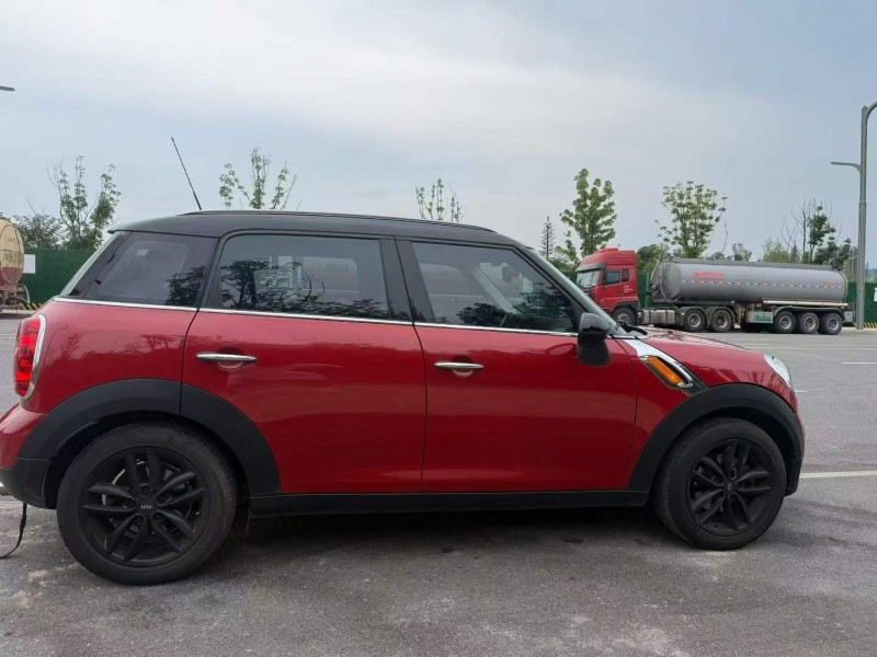 成都16年MINICooper6