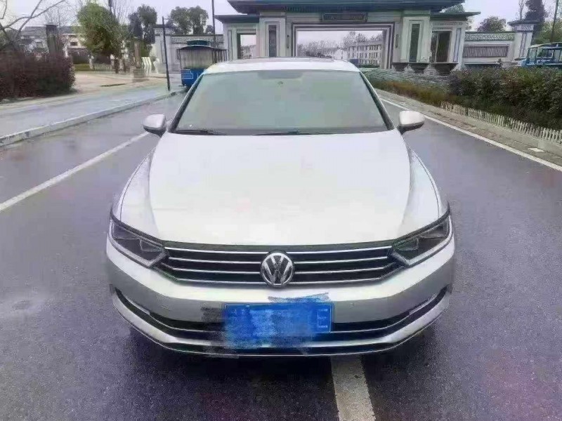 苏州17年大众迈腾1