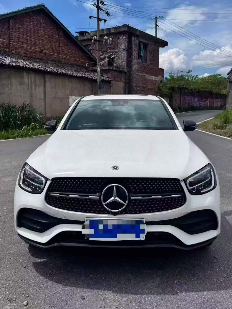 赣州22年奔驰GLC1