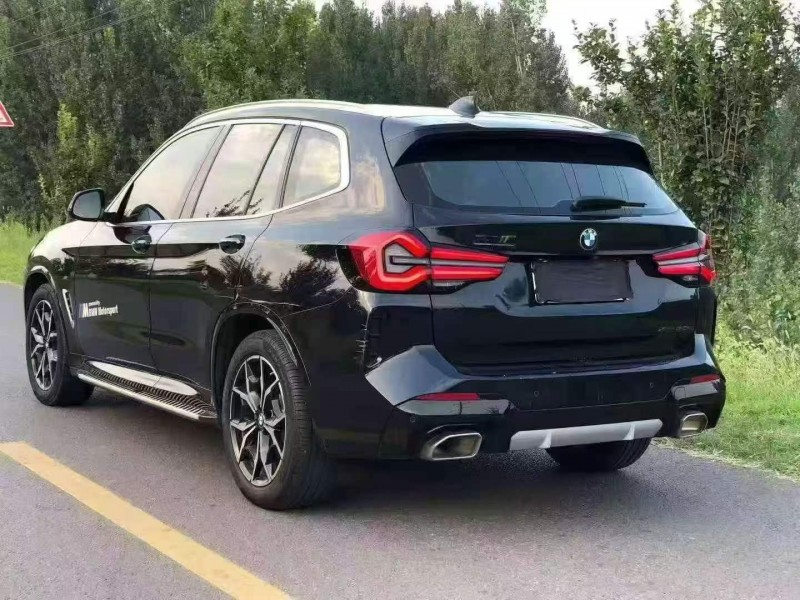 东营22年宝马X37
