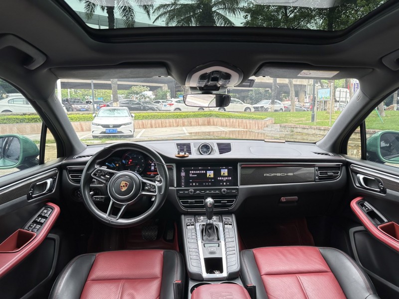 东莞19年保时捷Macan4