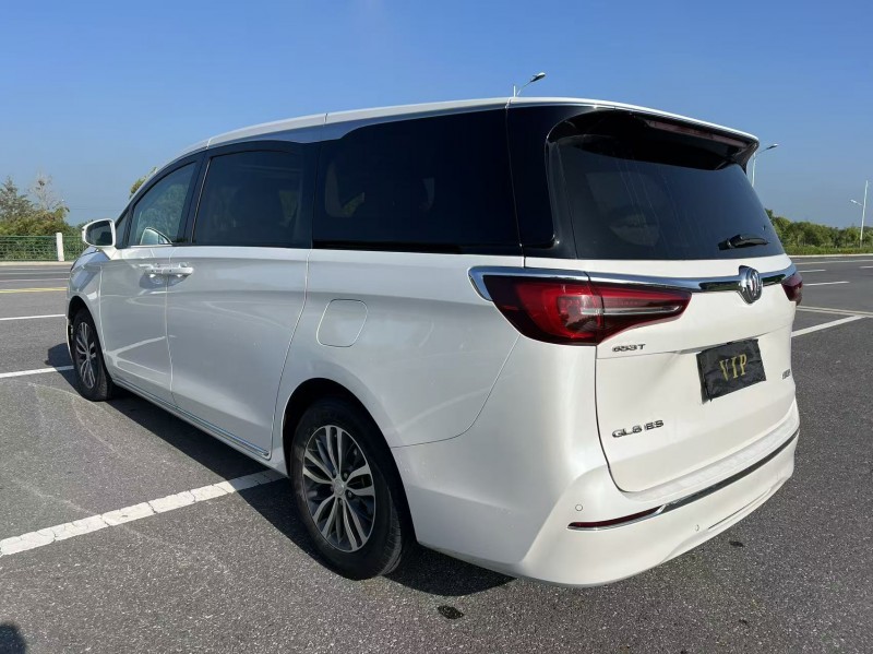 盐城23年别克GL88