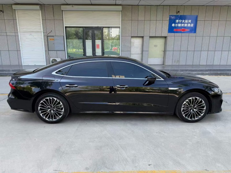 济宁25年奥迪A7L4