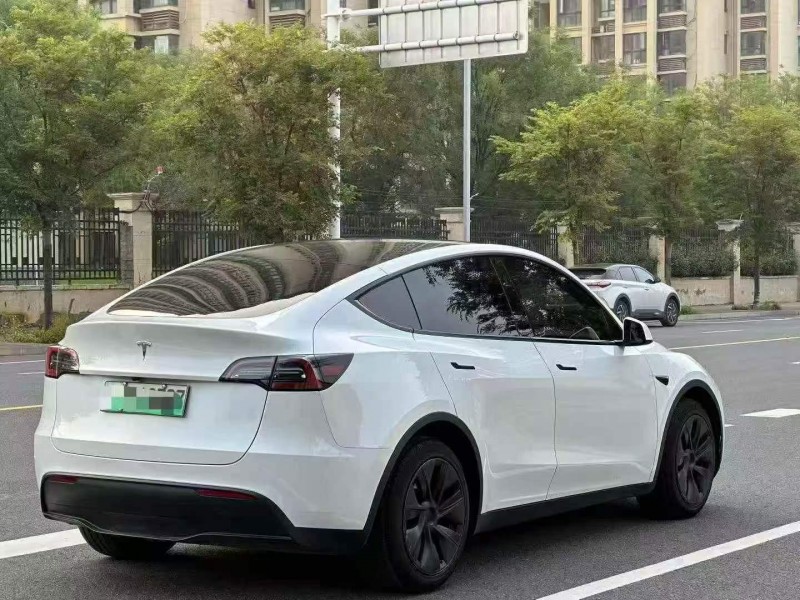开封24年特斯拉MODEL Y8