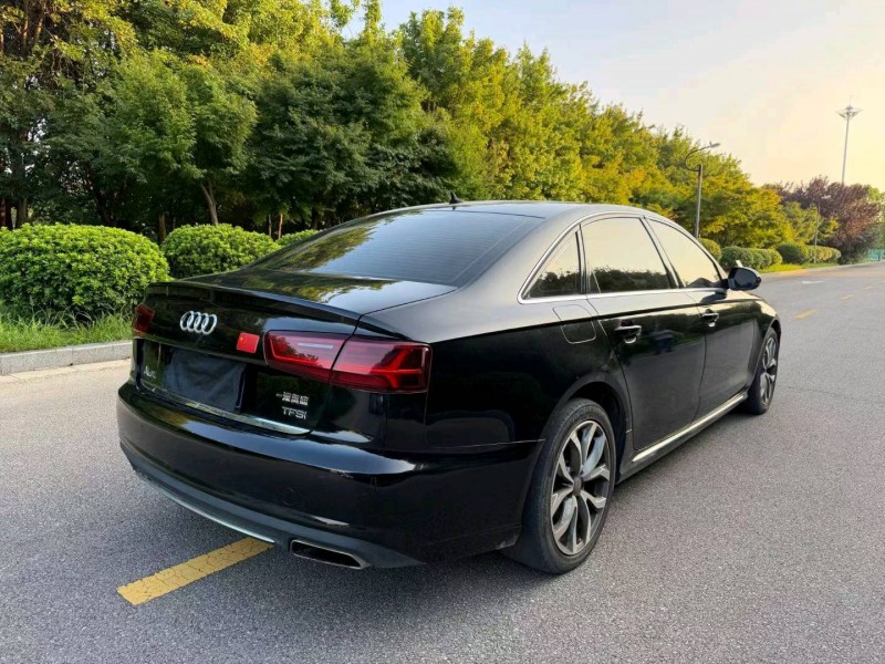 鹽城17年奧迪A6L8