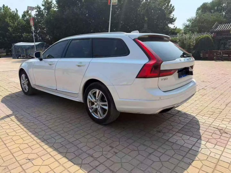 唐山19年沃尔沃V906