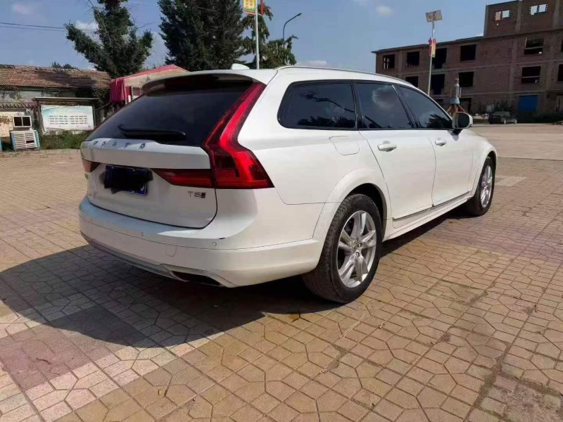 唐山19年沃尔沃V907