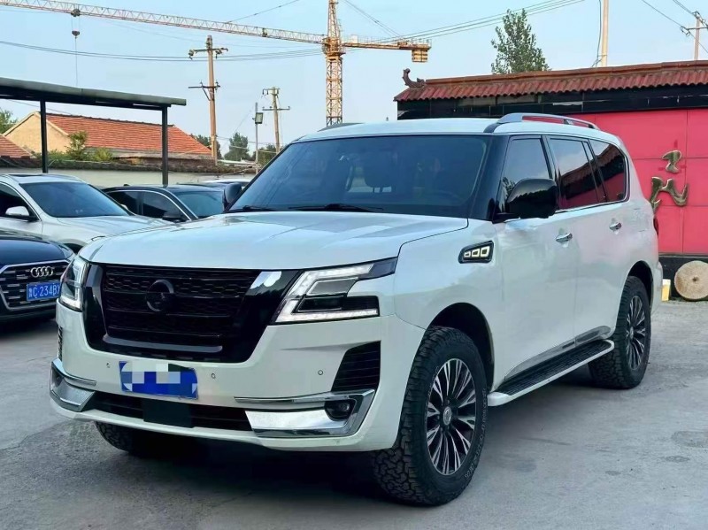 东营20年日产途乐2