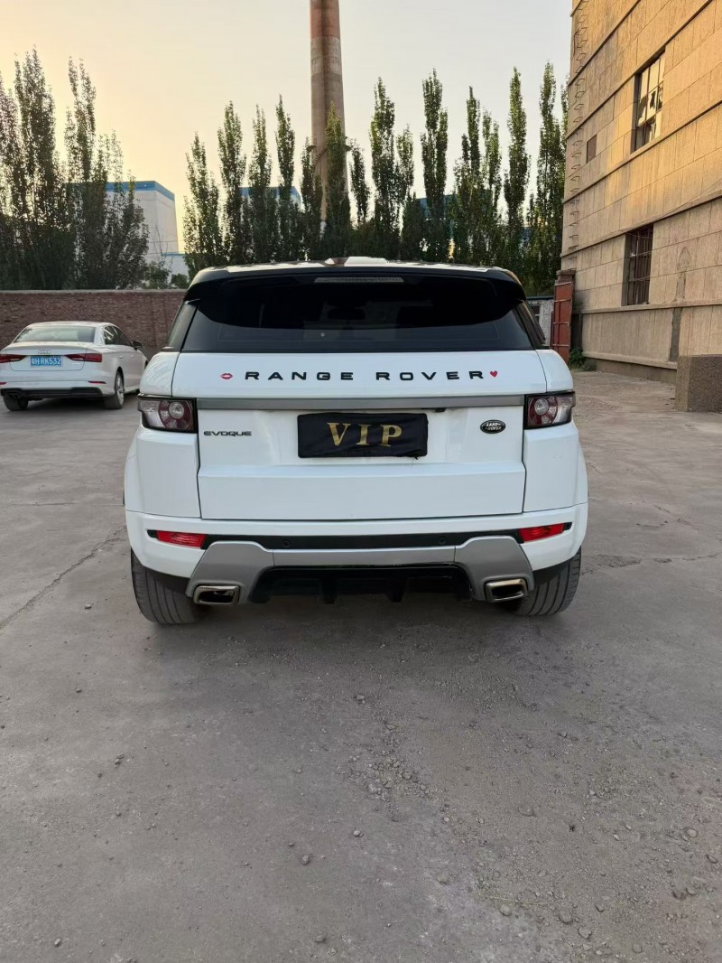 乌海16年路虎极光5