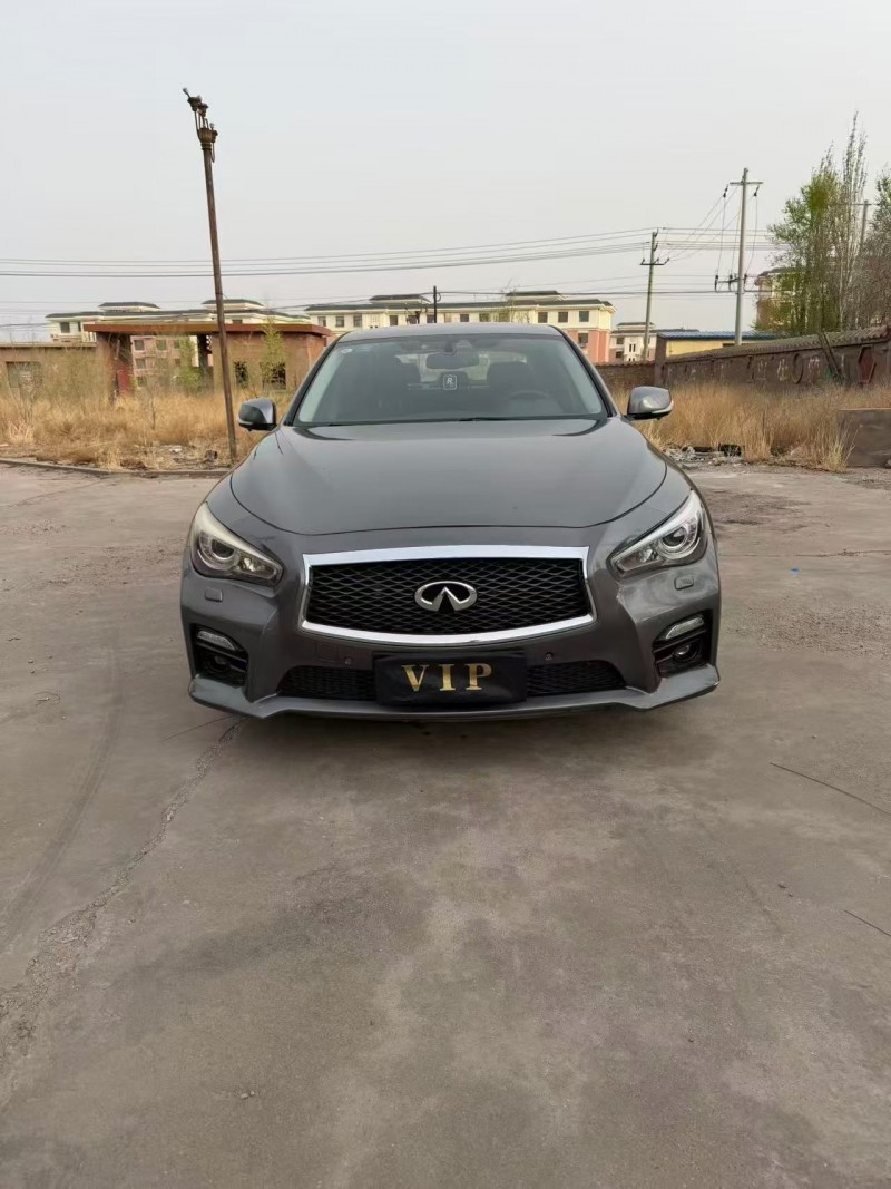 乌海16年英菲尼迪Q50L1