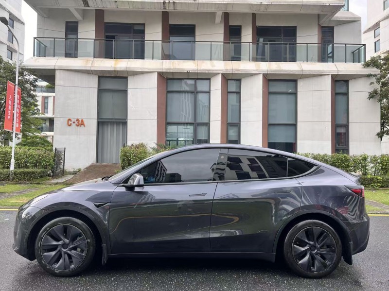 汕头24年特斯拉MODEL Y5