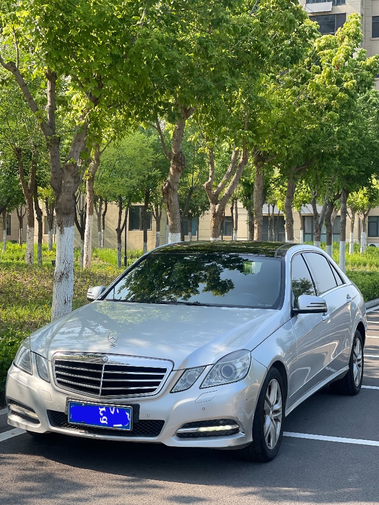 北京12年奔驰E2