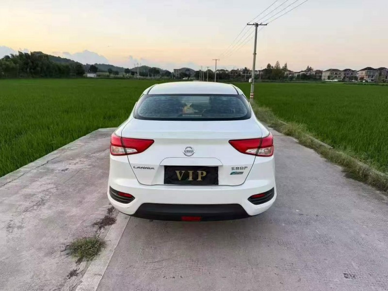 湖州19年日產藍鳥8