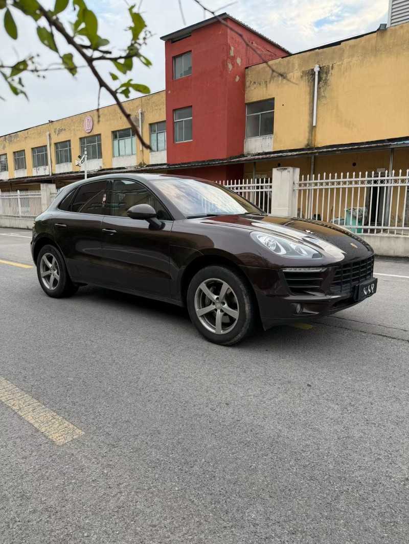 宿遷17年保時捷Macan3