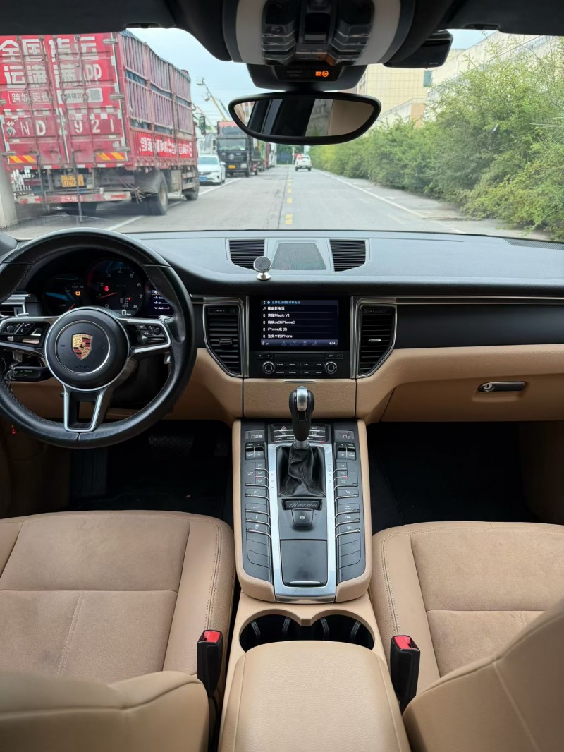 宿遷17年保時捷Macan4