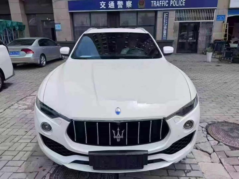 渭南19年玛莎拉蒂Levante1