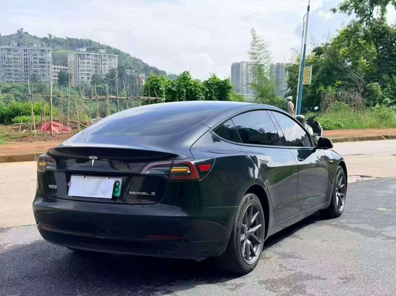 三明23年特斯拉MODEL 37