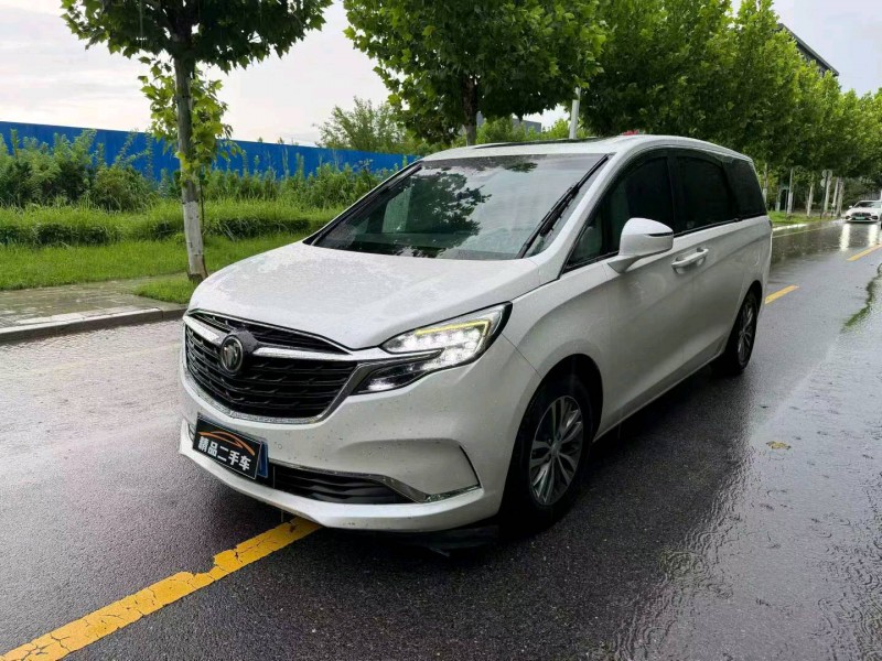 徐州21年别克GL83