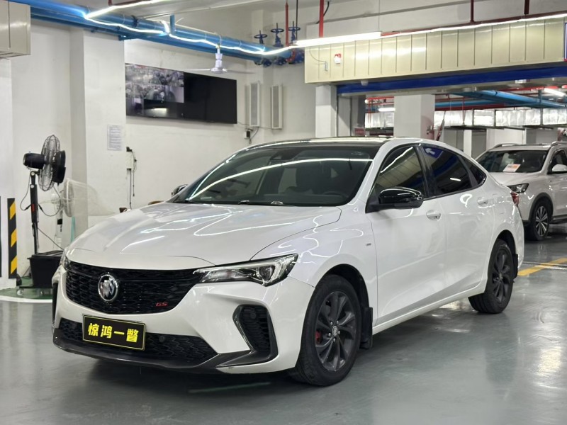 深圳22年别克威朗3