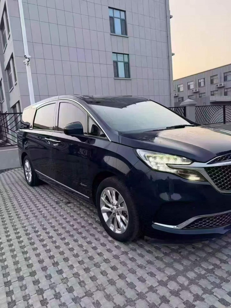 东营21年别克GL83
