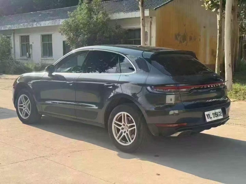 平顶山19年保时捷Macan7
