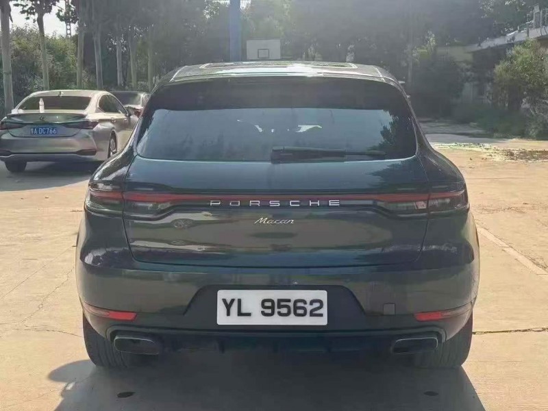 平顶山19年保时捷Macan8
