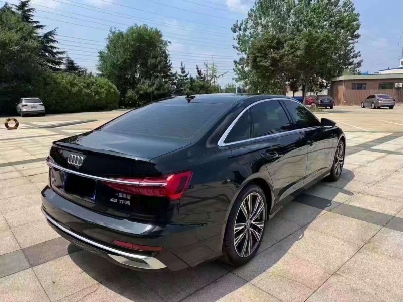 烟台24年奥迪A6L8