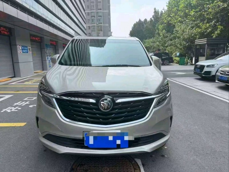 淮北21年别克GL81