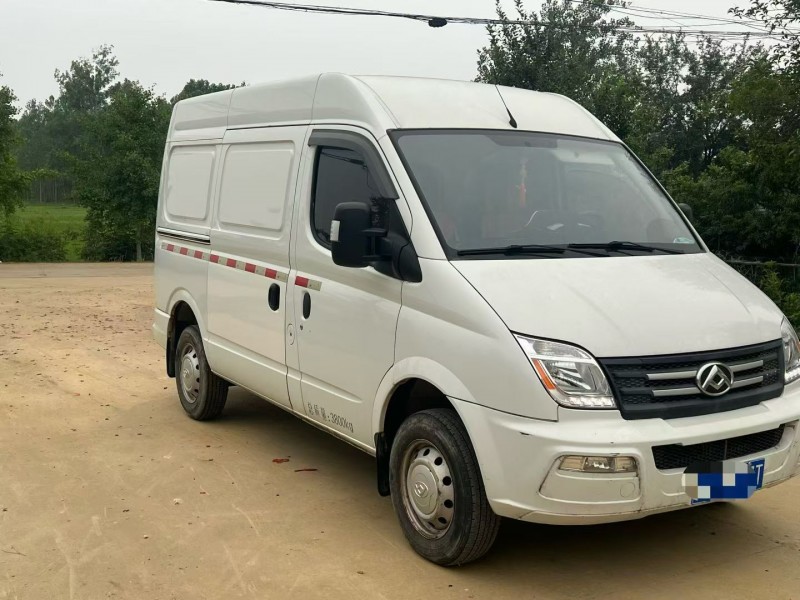 连云港23年大通V802