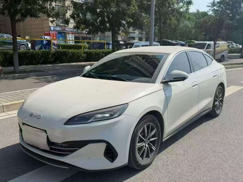 梧州25年比亚迪海豹2