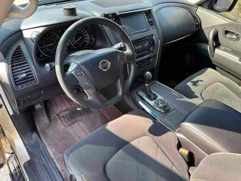南寧17年日產途樂4