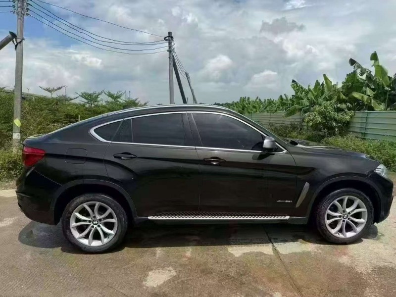 中山19年宝马X63