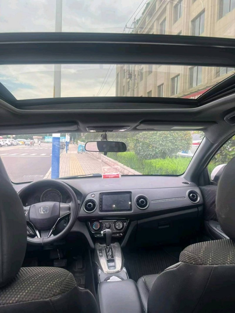 青島16年本田XRV9