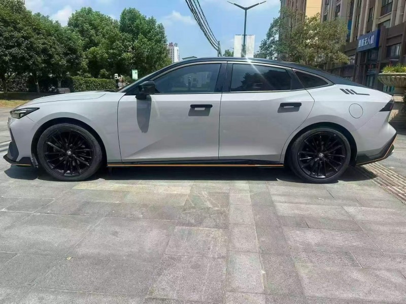 宜昌23年長安汽車UNI7
