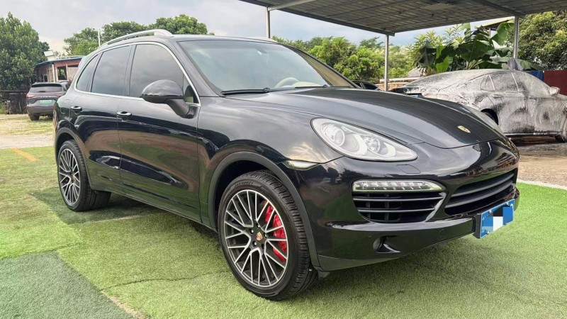 汕頭12年保時捷卡宴3