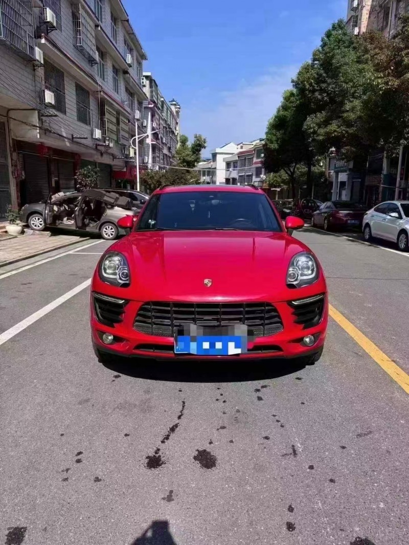 长沙18年保时捷Macan1