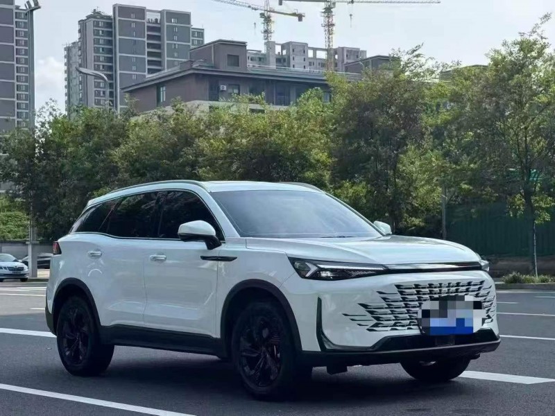 安阳26年北汽制造X72