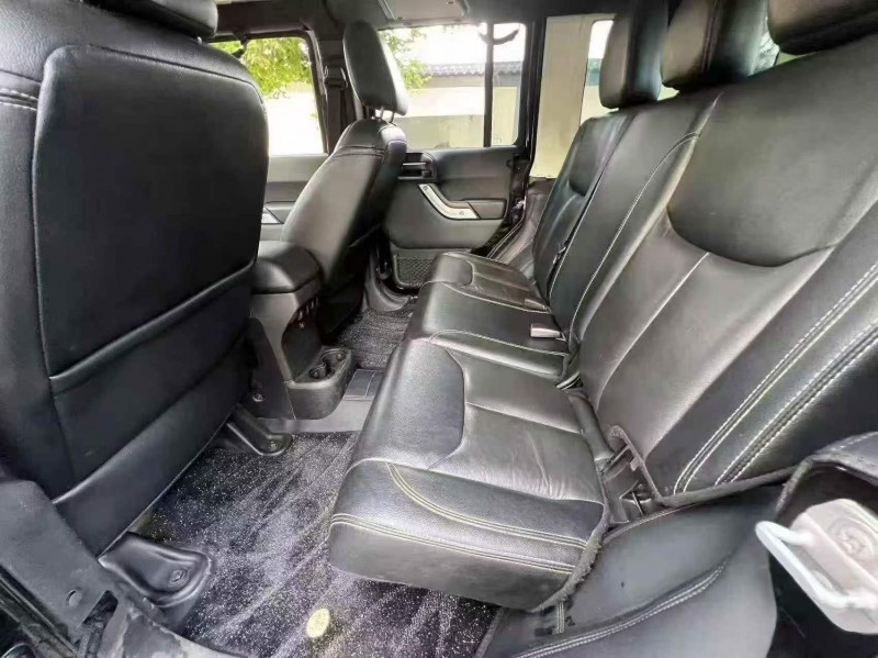 洛阳18年Jeep牧马人5