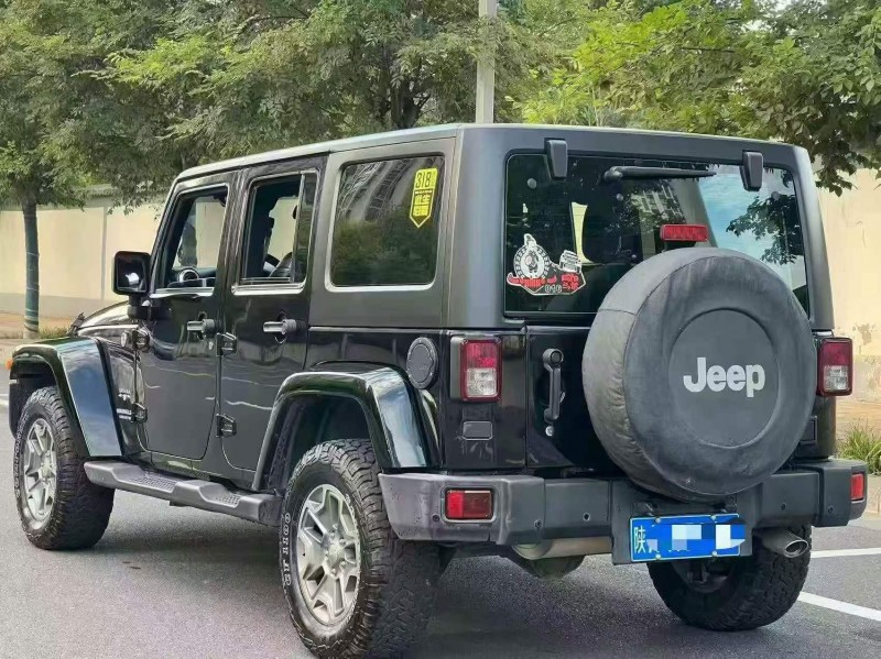 洛阳18年Jeep牧马人9