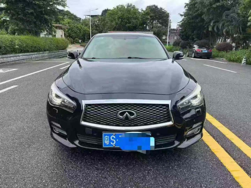 汕头16年英菲尼迪Q50L1