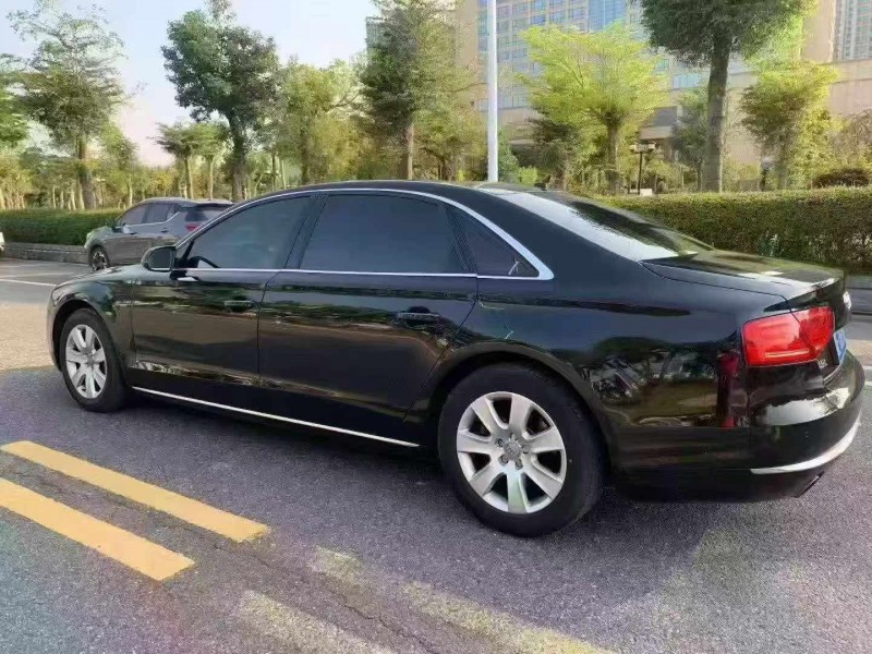 佛山14年奧迪A8L2
