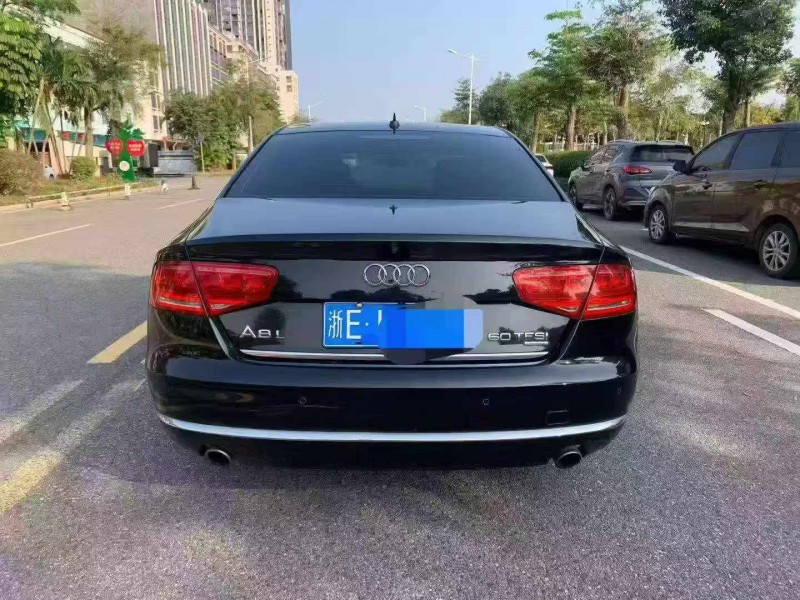 佛山14年奧迪A8L5