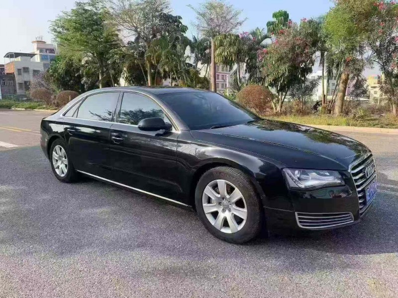 佛山14年奧迪A8L6
