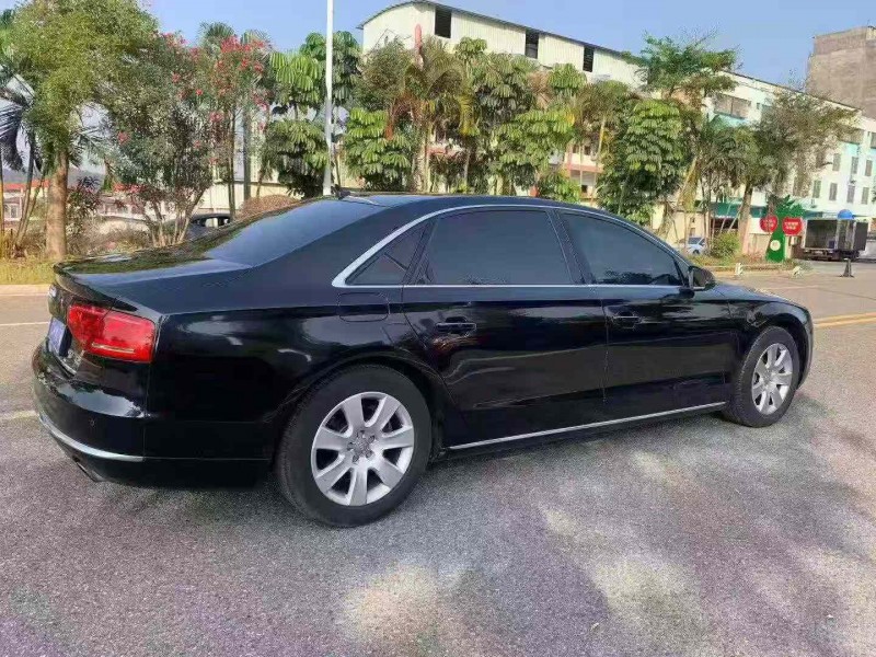 佛山14年奧迪A8L9